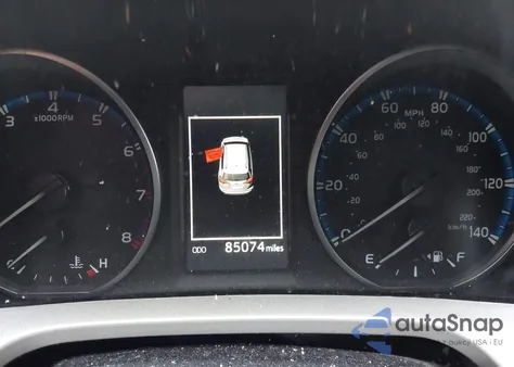 2018 Toyota Rav4 Le z USA, uszkodzony, nr VIN 2T3ZFREV2JW448414